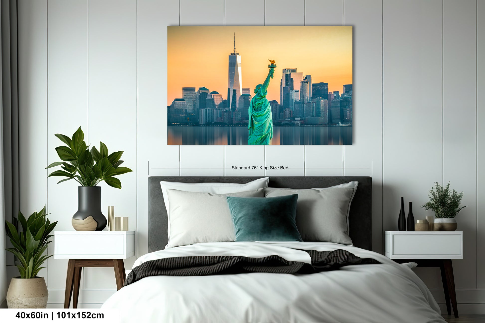 a picture of the statue of liberty in new york city