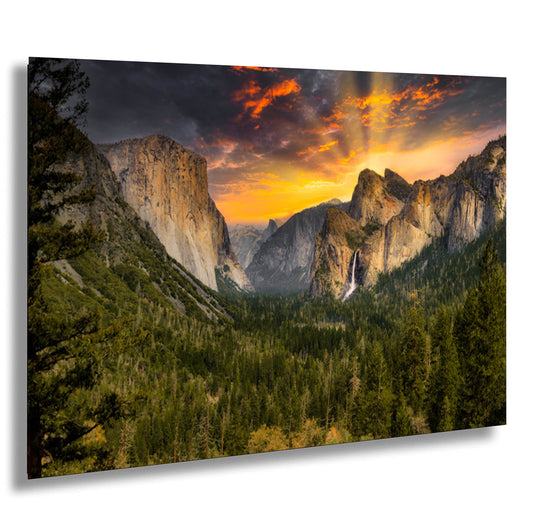 Yosemite National Park from Tunnel View showing Half Dome, Bridalveil Falls, and El Capitan