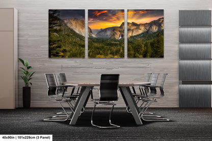 Yosemite National Park from Tunnel View showing Half Dome, Bridalveil Falls, and El Capitan